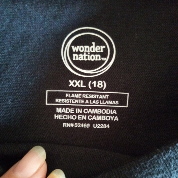 Wonder Nation Pajama set big boys size 18 - Picture 6 of 8